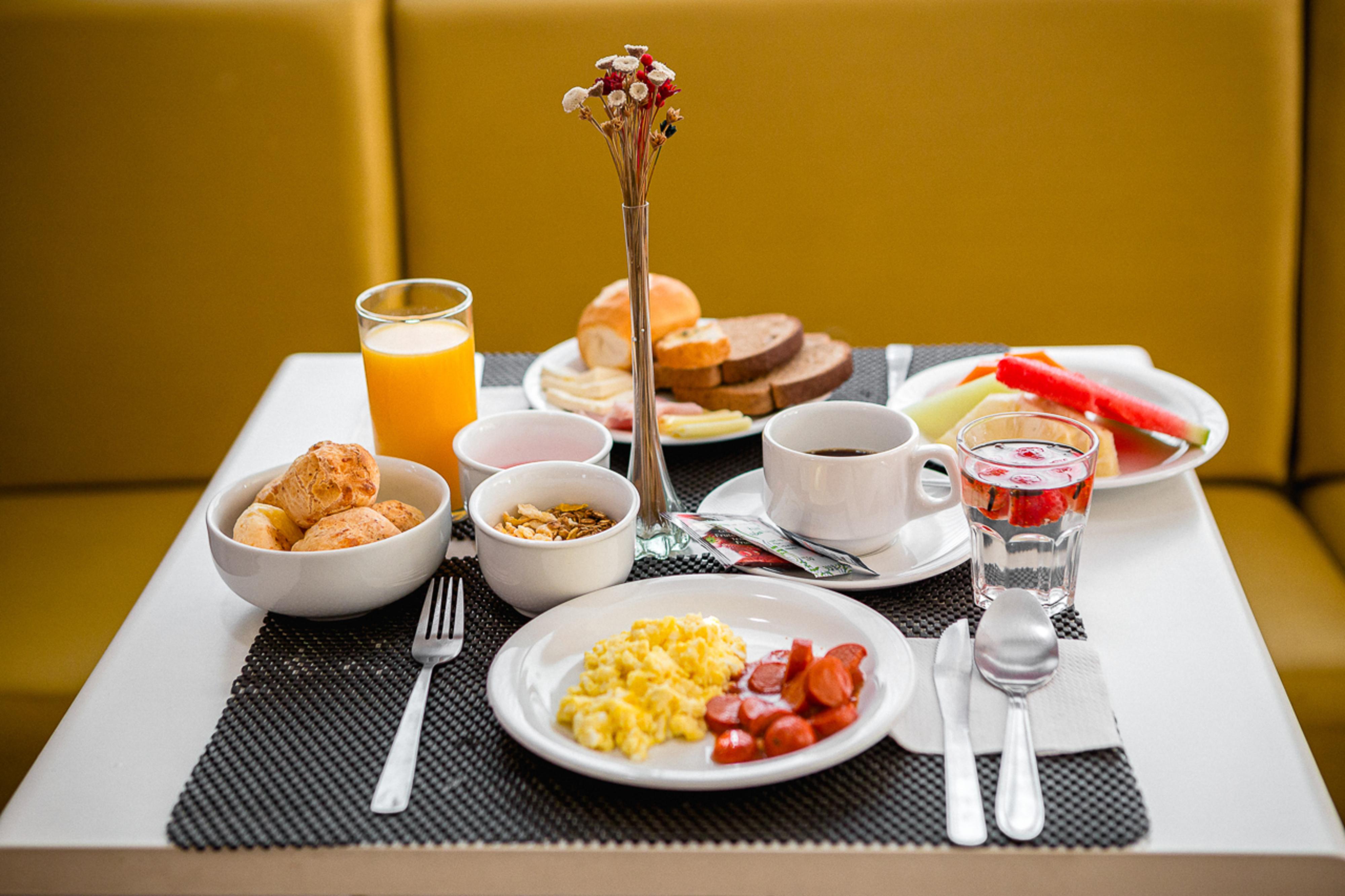 Voa Business Supreme Choice Confins Hotel ลาโกอาซานตา ภายนอก รูปภาพ