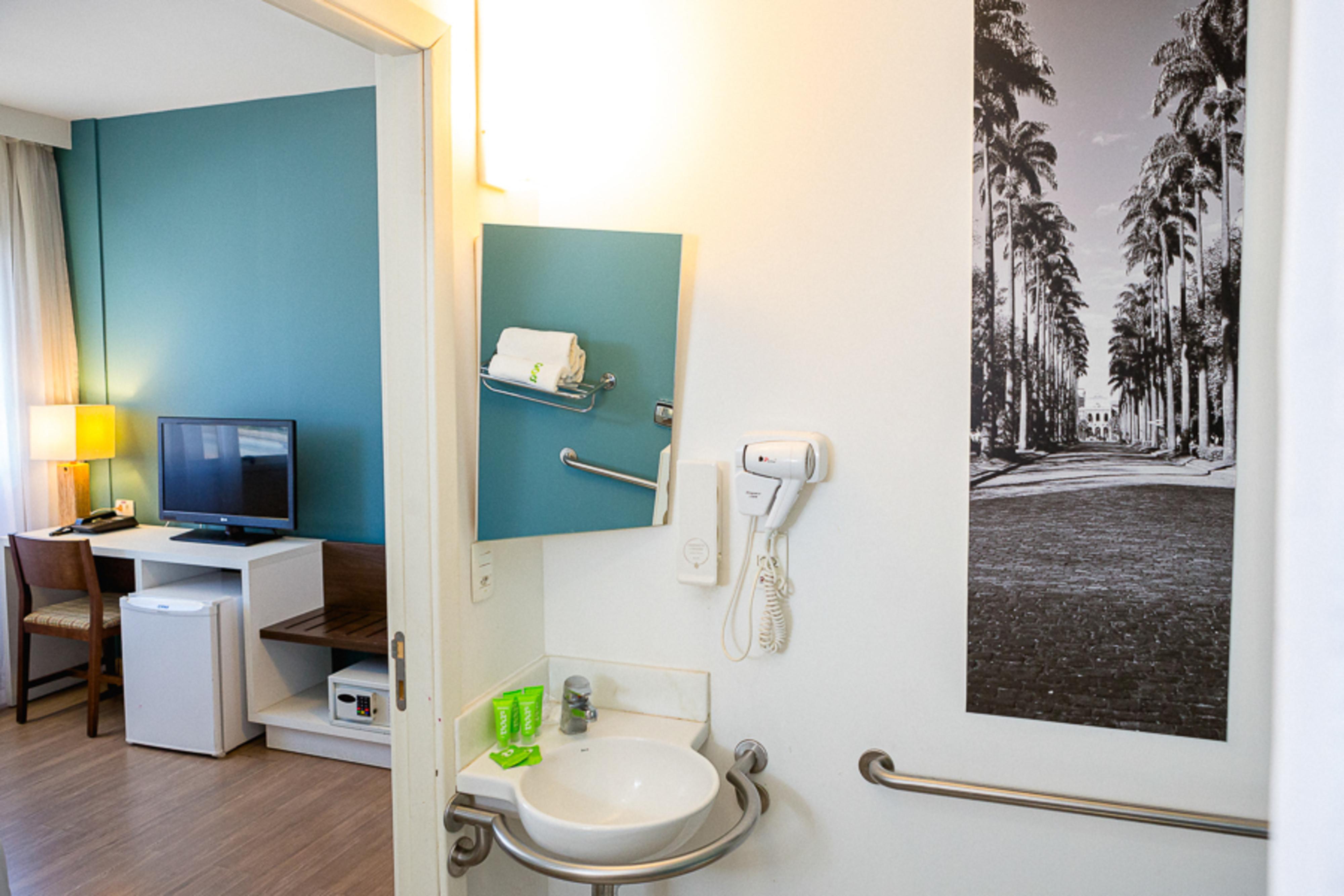 Voa Business Supreme Choice Confins Hotel ลาโกอาซานตา ภายนอก รูปภาพ